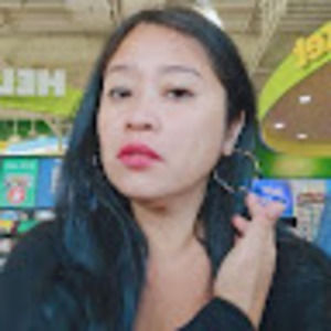 Meet your Posher, Filipina Social Climber